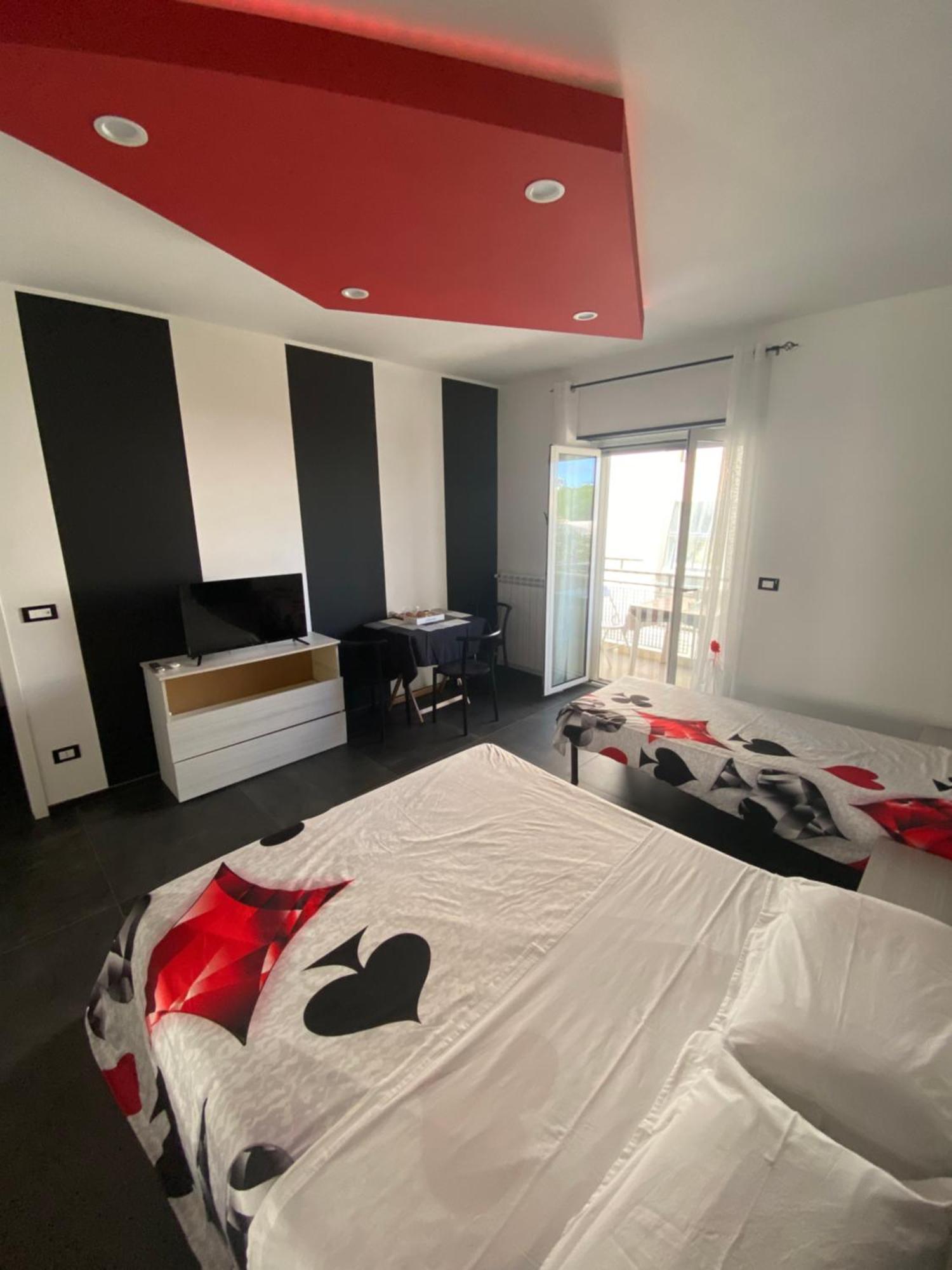 Iris Room Monopoli Ngoại thất bức ảnh
